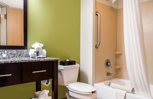 Metairie Hotel | Sleep Inn & Suites Metairie