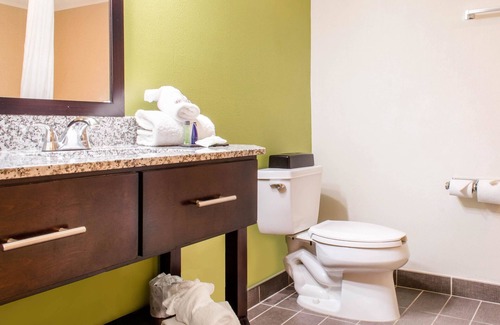 Metairie Hotel | Sleep Inn & Suites Metairie