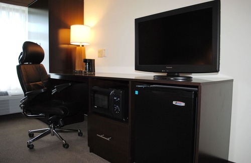 Queensbury Hotel | Sleep Inn & Suites Queensbury - Lake George