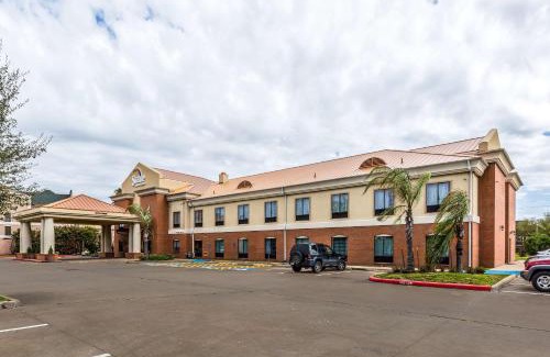 Stafford Hotel | Sleep Inn & Suites Stafford - Sugarland
