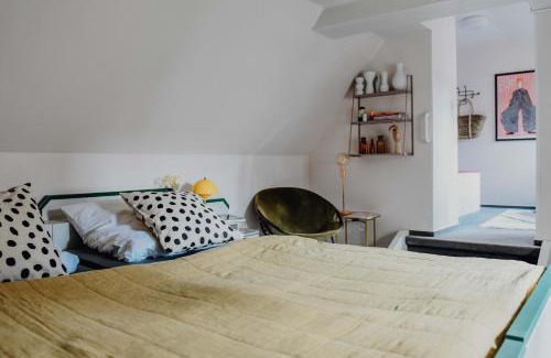 Celle Apartment | sleepArt room for 3