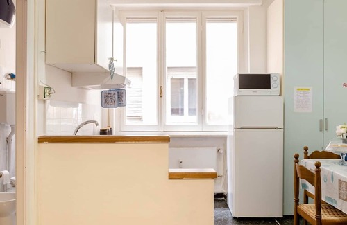 San Fruttuoso Apartment | Sleeping at Ghepa's - Entire Apartment - Max 4 People -WiFi - Starting from €45.