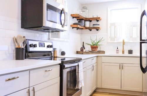 Northwest Quadrant House | Sleeps 10! Minutes to Parris Island & Downtown