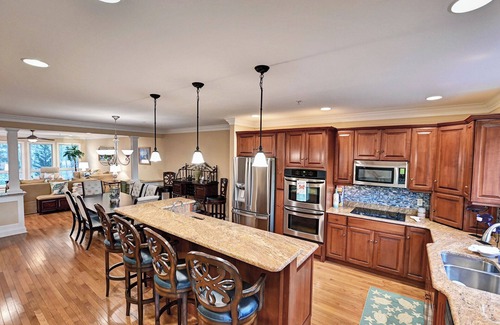 Frankford House | Sleeps 11 - Beautiful townhome with elevator conveniently located near Bethany Beach! Community Pool!