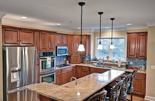 Frankford House | Sleeps 11 - Beautiful townhome with elevator conveniently located near Bethany Beach! Community Pool!