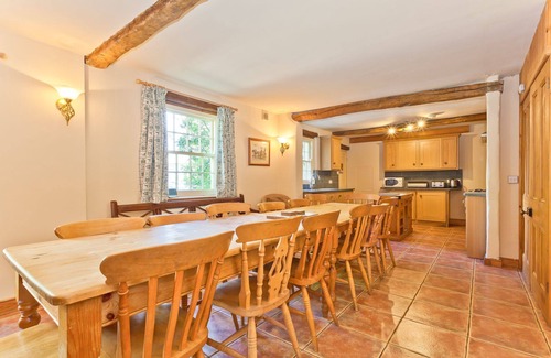 Coniston Cottage | Sleeps 12 guests in 6 bedrooms with 2 hot tubs