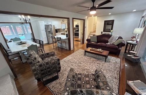 Trenton House | Sleeps 12, Pet Friendly, In-ground Pool, Close to Chattanooga!