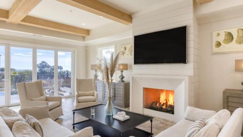 Palmetto Dunes House | Sleeps 24 Private Beach Boardwalk Infinity Pool 20 Bradley Cir by AvantStay