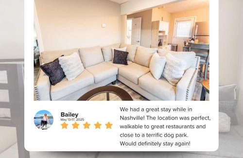 Salemtown Apartment | Sleeps 6-Full Kitchen-4 Beds-Big Couch-OfficeSpace