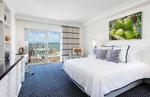 Key West Resort | Sleeps 6 | Lux Resort | Pool | Hot Tub | Concierge