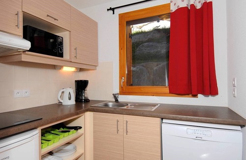 Valmeinier Condo | Sleeps 8 | 2BR Chalet in Prime Ski Location!
