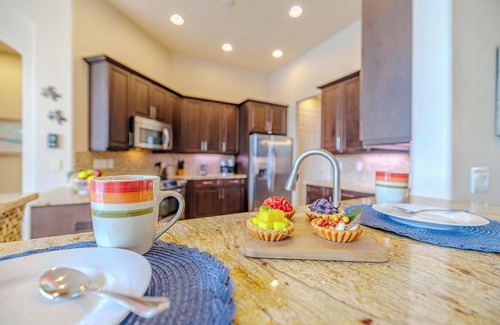 Pelican Villa | Sleeps 8 - Heated pool - Hot tub - Gulf Access - Kayaks