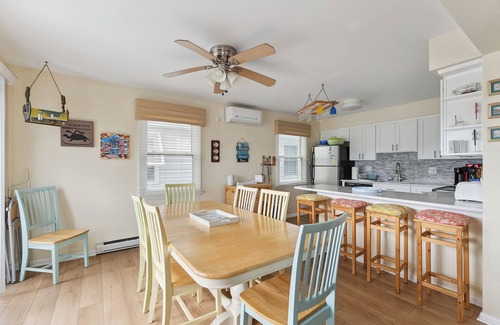 Sea Isle City House | Sleeps 9 on Central Avenue