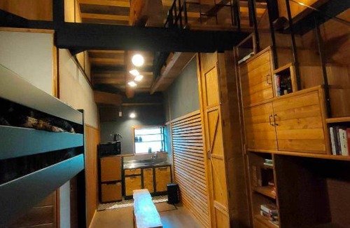 Karatsu House | SLEEPY MOUNTAIN