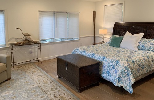 Reedville House | SLICE O' HEAVEN - Stunning Waterfront Views
