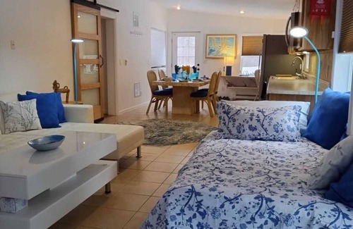 Carbondale Apartment | Slice of Heaven. Vacation or Workation - Perfect Get-Away by the River and Trail