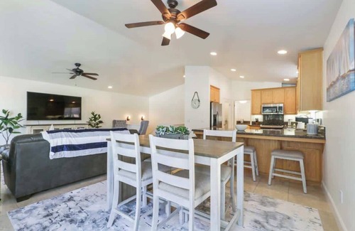 Morro Bay House | Slice of Paradise Steps to Morro Rock