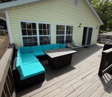 Gravois Mills House | Slice Of Paradise
