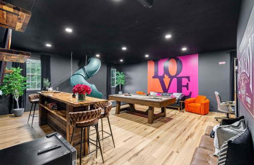 Candler House | Slide Speakeasy Movie Room Hot Tub Games Villa