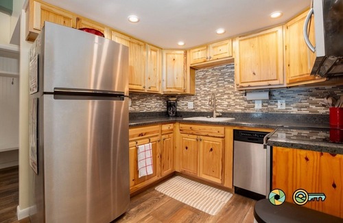 Basye Condo | Slippery Slope (#231) | Ski/Bike/Golf | On ski slope | Triple-decker bunk beds!