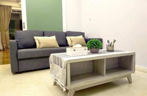 Malacca City Apartment | Sliverscape Premier Suite Melaka Raya WiFi Sleep 2-4