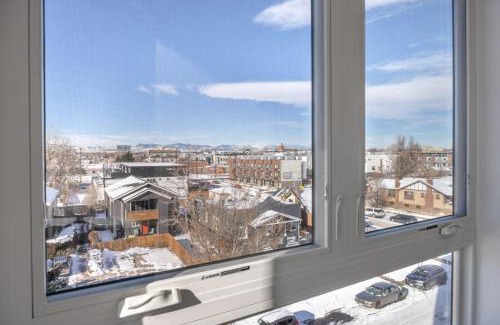 West Colfax Apartment | Sloans Lake 2BR w Gym WD Roof nr Park DEN-105
