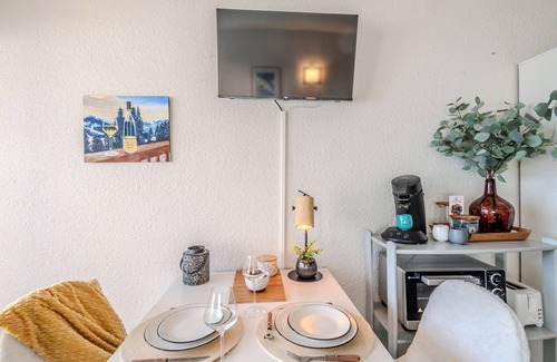 Manigod Apartment | Slow Chalet Maison des Bois 2min walk from slopes : Nordic + Alpine skiing