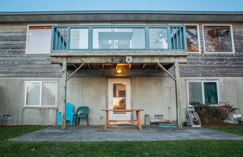 Pacific City House | Slow Down House #124 - Affordable cabin on the canal in Pacific City. Fun game room!