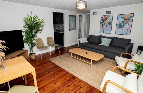 Jacksonville Beach House | Slow Pace Beach Living - Pool - Steps from Beach