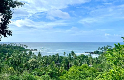 Tangalle Bed & Breakfast | SLOW - Villa & Café