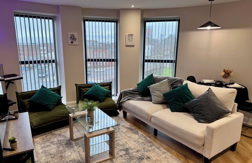 Leeds City Center Apartment | SMA Premium Apartment | Central | Arena With Piano