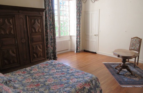 Dampierre-sur-Loire Other | Small 17th century château, park, swimming pool, 5 bedrooms, living room, 3 km from Saumur center