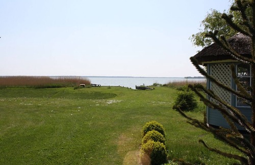 Wieck auf dem Darss Apartment | Small apartment II - between Boddstedter Bodden and beautiful green meadows