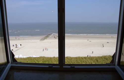 Wangerooge Apartment | Small apartment with sea views for up to 2 people right on the beach of Wangerooge