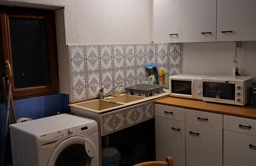 Terranjou House | Small authentic house right next to hiking trails.