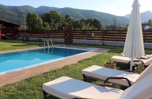 Skotina House | Small beautifully located resort with private pools.