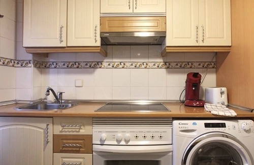 Lucero Apartment | Small cozy flat, at 3 stations from Royal Palace and Plaza de España
