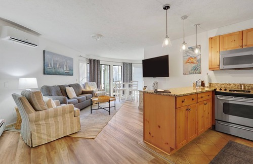 Charlevoix Condo | Small dog friendly | Downtown Charlevoix Condo | Indoor/Outdoor Pool