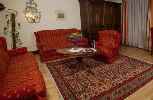 City Centre Salzburg Hotel | Small double room, shower, toilet - Altstadthotel Stadtkrug