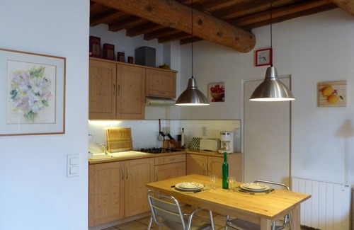 Mouries Apartment | Small house in a village in the heart of the Alpilles