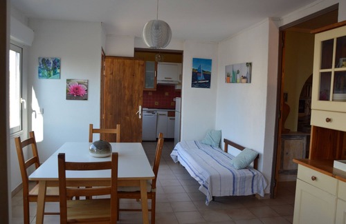 La Couronne House | Small house view and seaside, ideal for a family. 2 star ranking