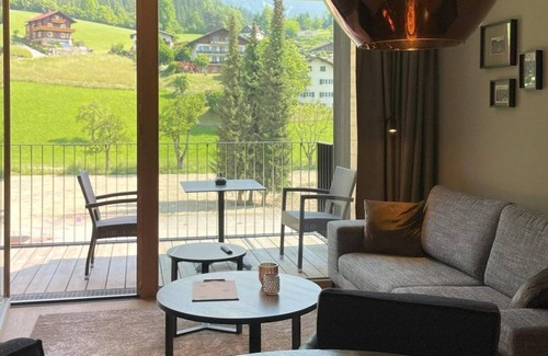 Schruns Apartment | Small Luxury Apartment, pool & SPA, by the mountain railway, PURE Resort Schruns