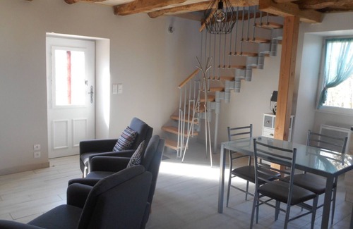 Saint-Cernin House | Small Quercynoise house in the center of the Lot department. (Gite 3 places)