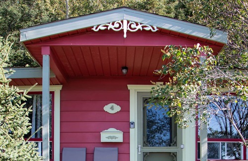 La Mitis Ski Chalet | Small rustic and charming chalet, perfect for a weekend with a lover or family.