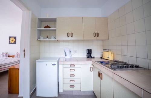 Tajuya Apartment | Small studio in a beautiful tropical garden