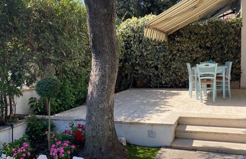 Fregenae Villa | Small villa in the center 2 steps from the sea and Rome