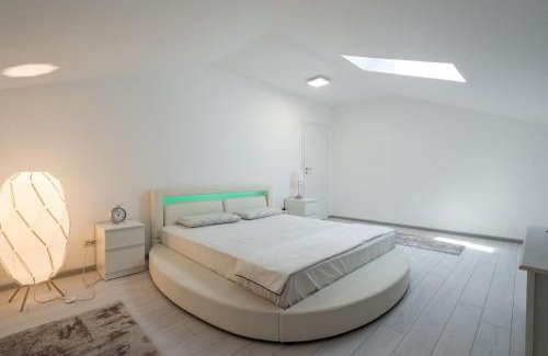 Bucharest Apartment | Smart Duplex
