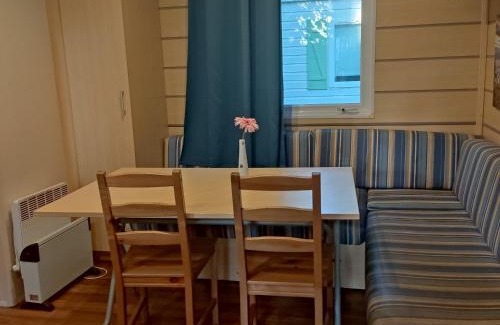 Boofzheim Ski Chalet | Smart Home Athen mit Terrasse, Europapark, Rulantica 15min