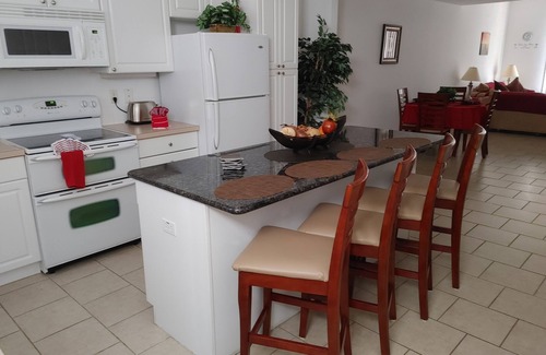Kissimmee House | Smart home near Disney World, Universal Studios, Silver Spurs Arena