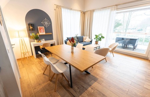 Bad Zwischenahn Apartment | SmartFewo: Himmelsträumer | Penthouse | Sauna - Residence by the small sea